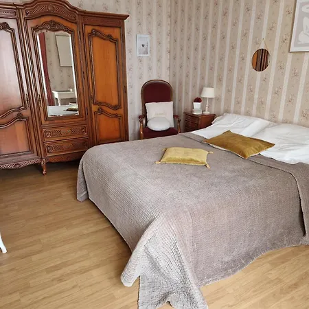 Maison d'hôtes Le Logis De La Lande 3*