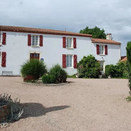 Le Logis De La Lande